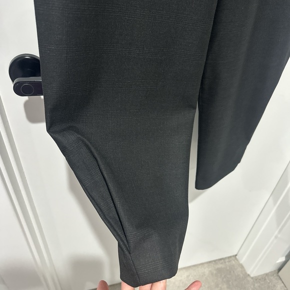 ZARA DARK GRAY PLAID TROUSERS WITH TAPERED HEM - Picture 7 of 8